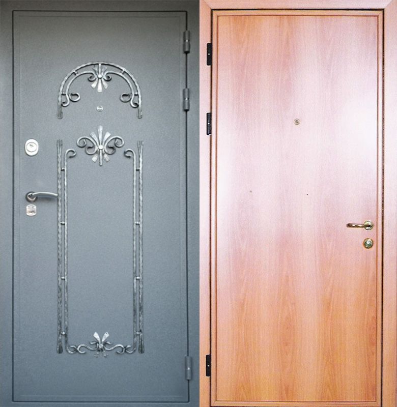 Дверь с ковкой (Арт. DK148)