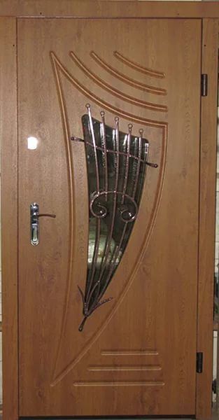 Входные металлические двери со стеклом и ковкой 