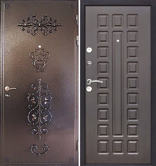 Дверь с ковкой (Арт. DK53)