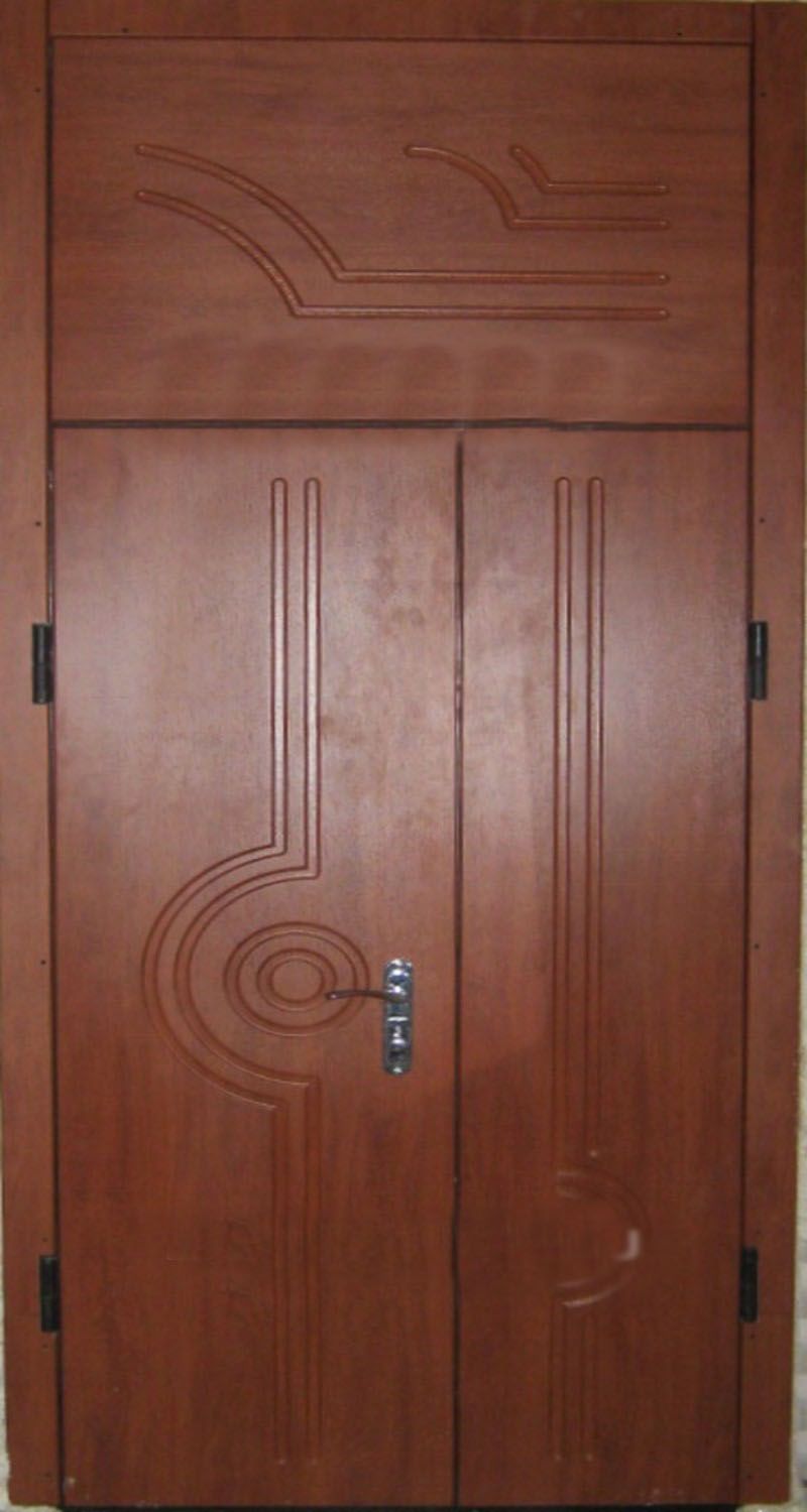 Дверь с фрамугой и вставками (Арт. F45)