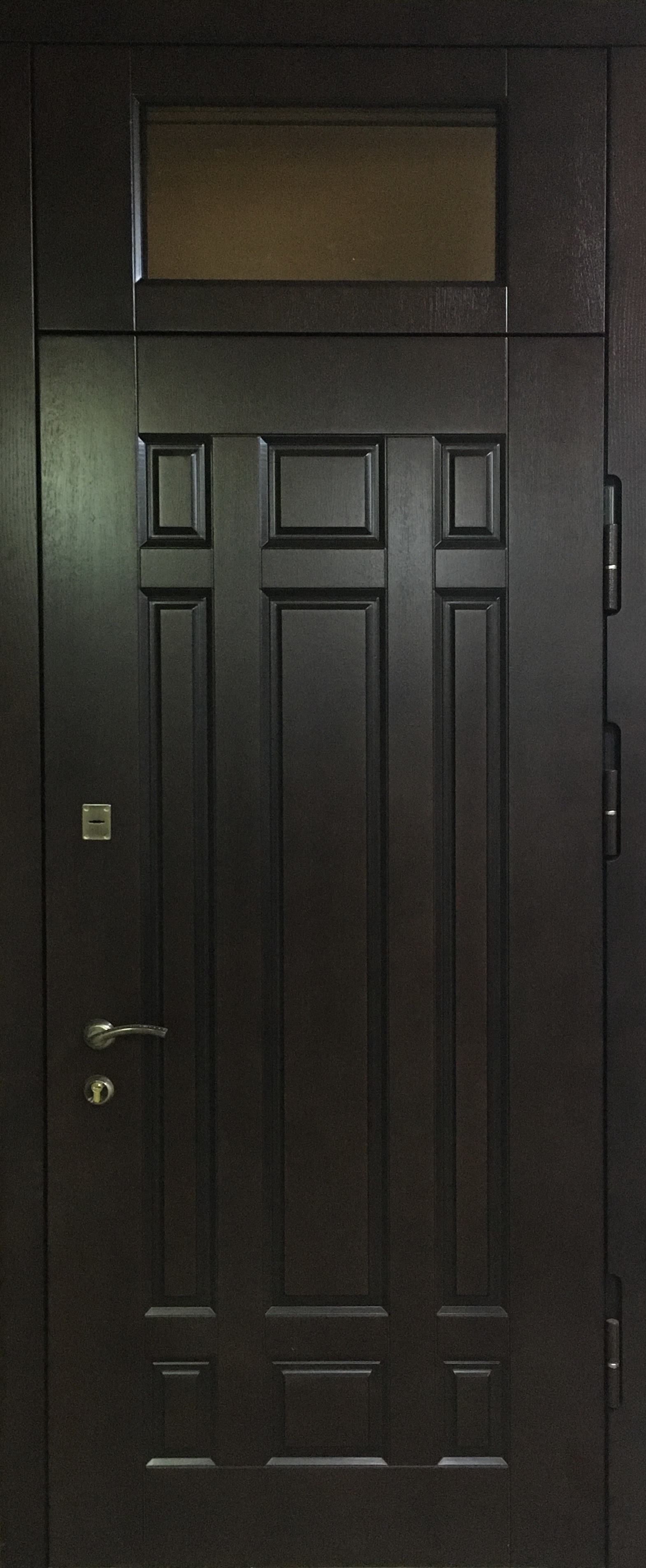 Дверь с фрамугой и вставками (Арт. F22)