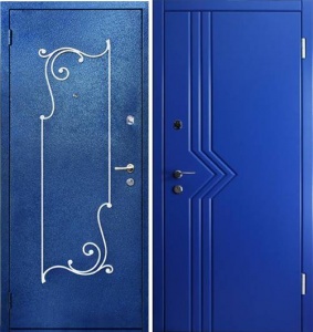 Дверь с ковкой (Арт. DK15)